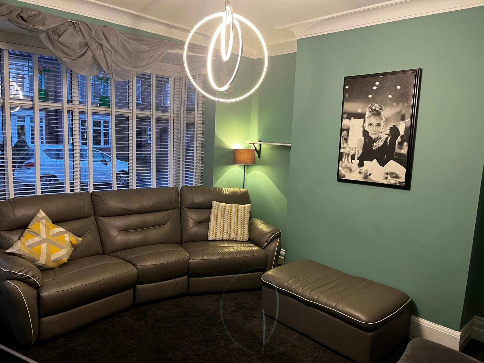 Two The Manor Born 3 Bedroom House